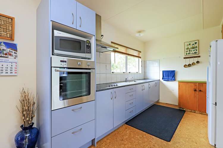 62 Gillies Crescent Waimarama_8