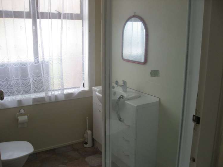 58 Aranui Road Mount Wellington_12