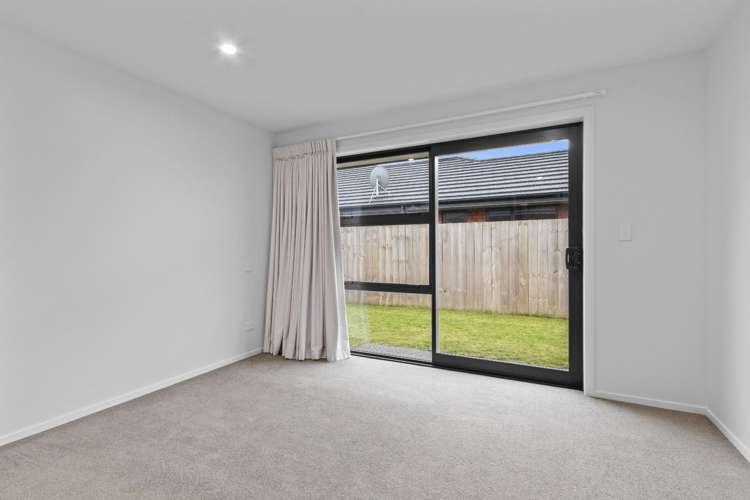 7 Bourn Heath Drive 2612_11