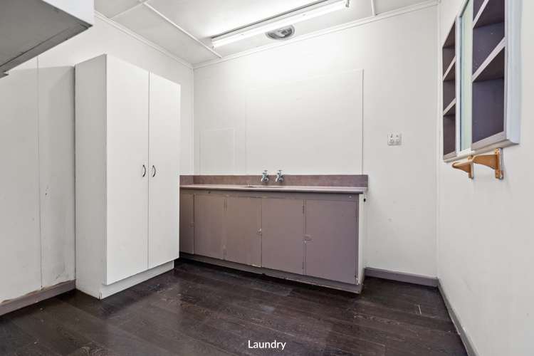 1 Apirana Avenue Regent_18