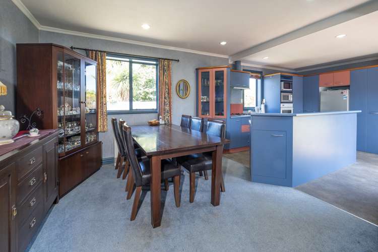 63 Racecourse Road Allenton_6