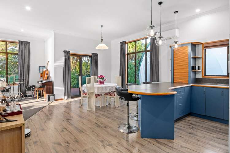 331 Athlone Drive Cambridge_5