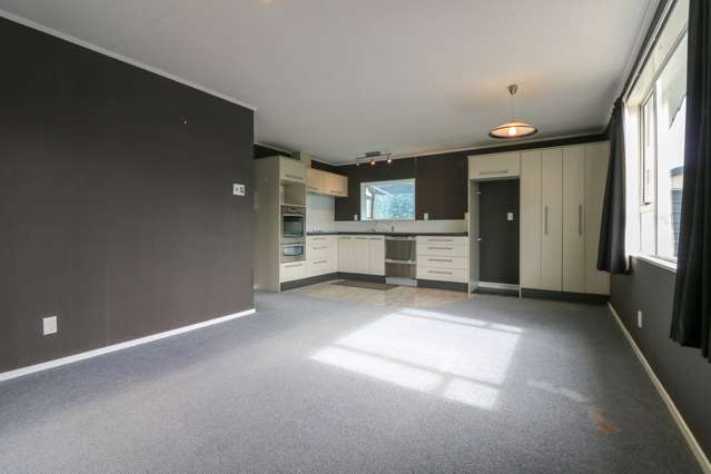 4 Tiller Close Kelvin Grove_2