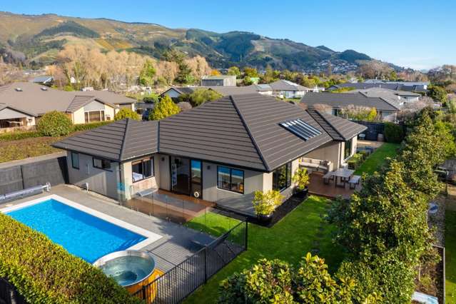 Poolside Perfection - Family Oasis!