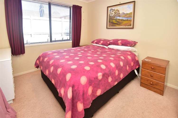 44 Roberta Crescent Orewa_23