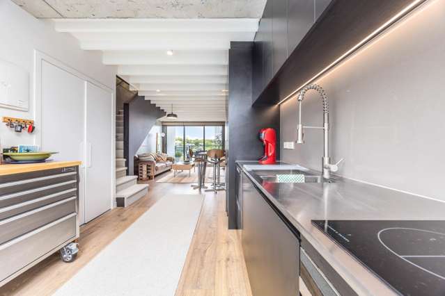 Fabulous Terraced Apartment located at Union Street, Auckland.