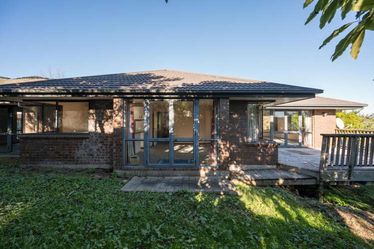 70 Olympus Way Richmond_24