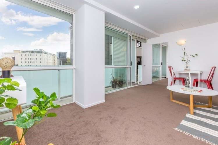 726/10 Waterloo Quadrant Auckland Central_2