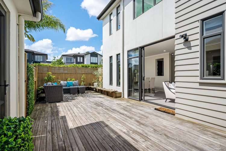 61 Coachman Drive Flat Bush_22