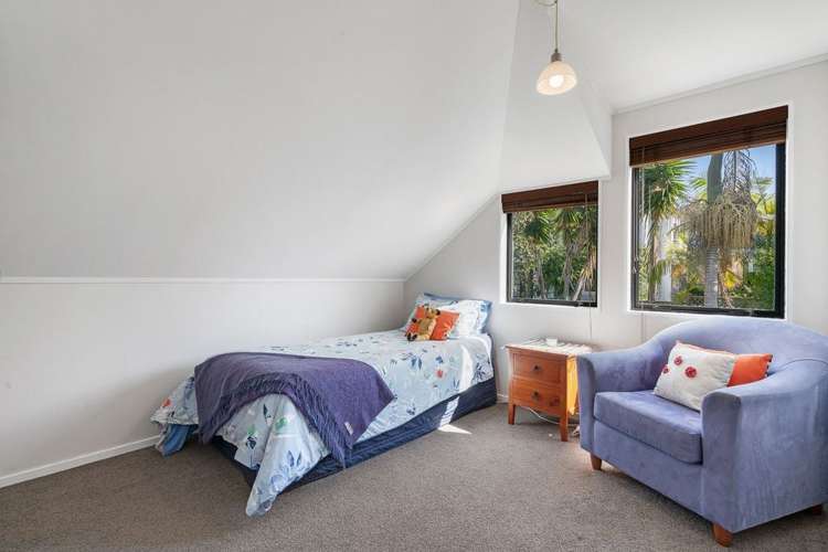 2/116 Maskell Street St Heliers_5