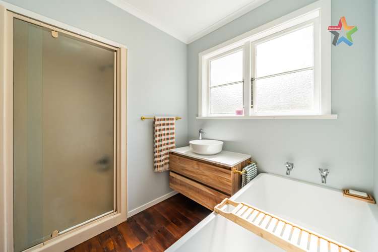 31 Hine Road Wainuiomata_19