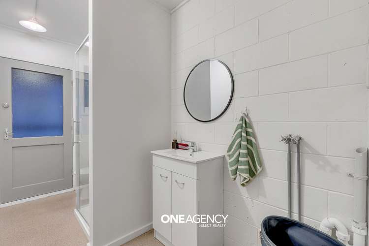 4/12 Thornley Street Titahi Bay_13