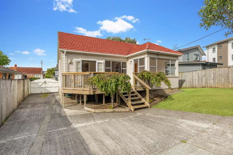 22 Edmonton Avenue Onehunga_14