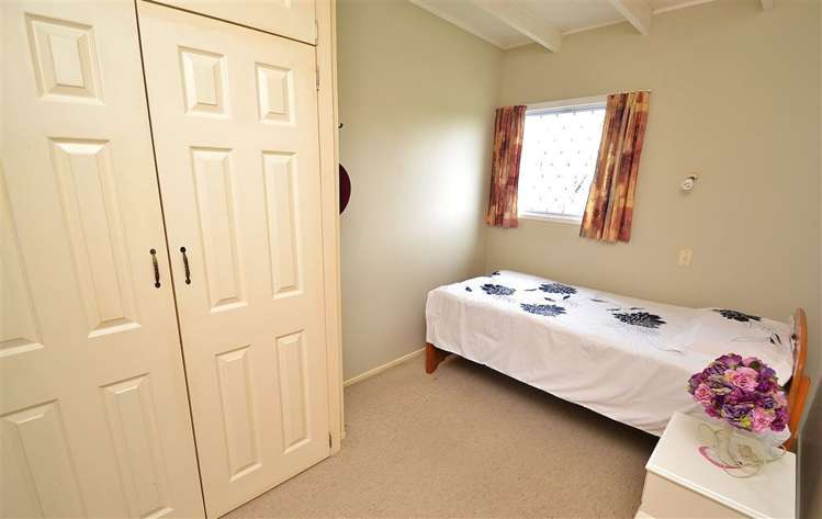 103 Woodglen Road Glen Eden_11