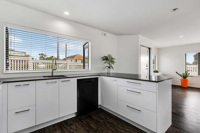 1/11 Harrington Avenue Pukekohe_3
