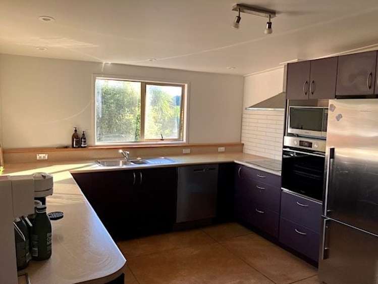 24A Carnmore Place Torbay_8