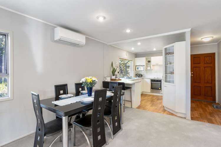 2/12 Dalwhinnie Parade Highland Park_9