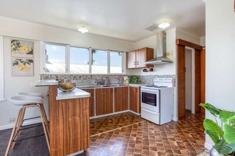 10 Covil Avenue Te Atatu South_9