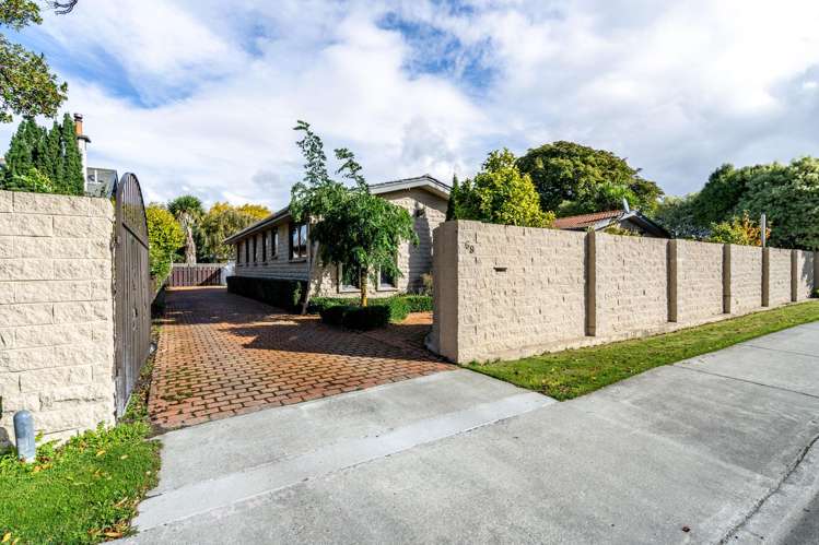 69 Duke Street Gladstone_15