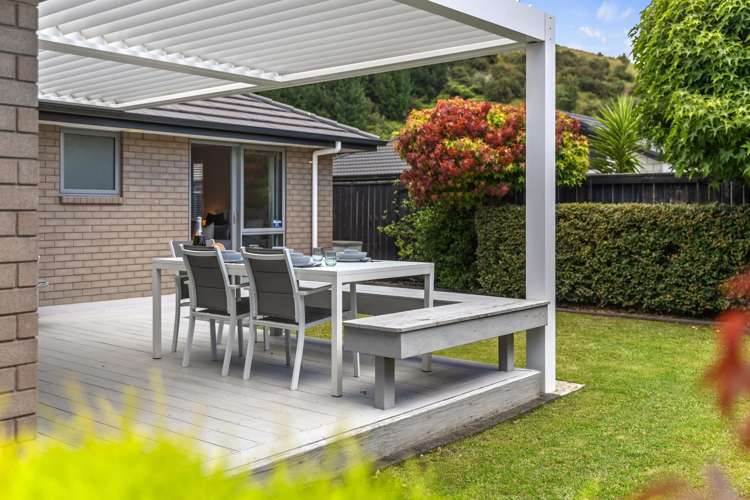 276 Lakes Boulevard Pyes Pa_17