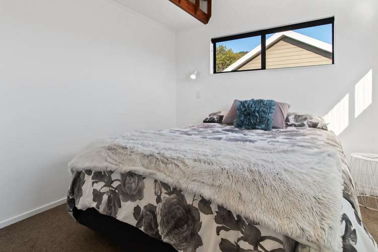 7 Coronation Row Pauanui_9