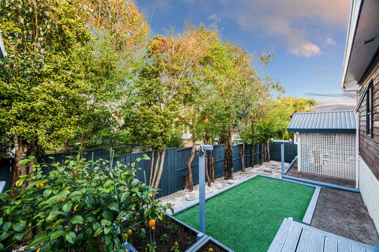 62a View Road Henderson_25