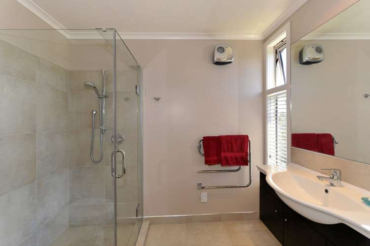 5 Korepo Road Ruby Bay_16