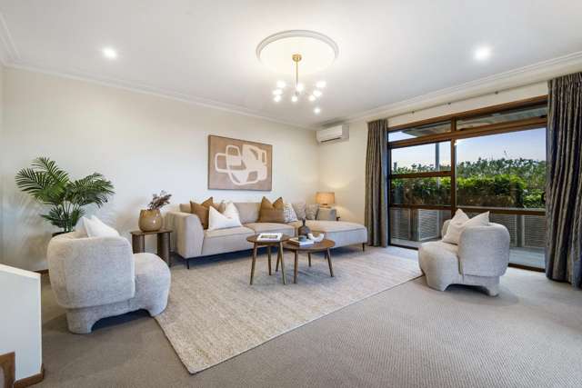 22 John Dee Crescent Red Beach_2