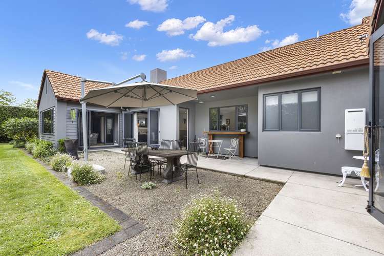 196 Athlone Drive Cambridge_21