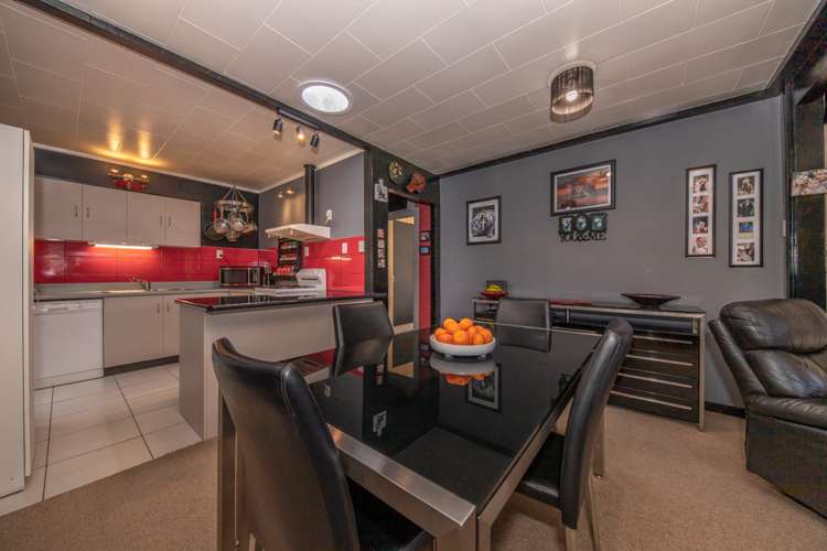 26 Banbury Street Waimangaroa_5