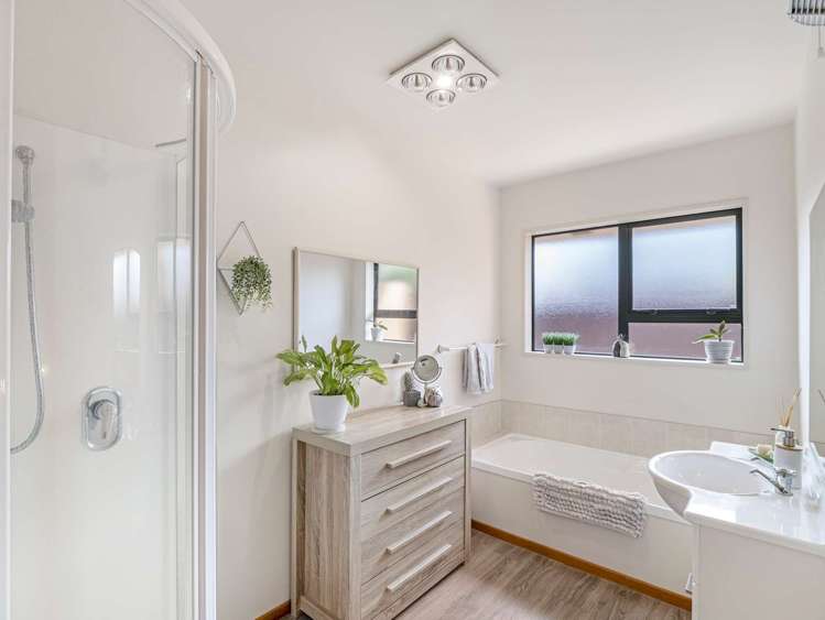 4 Chesterfield Mews Russley_22