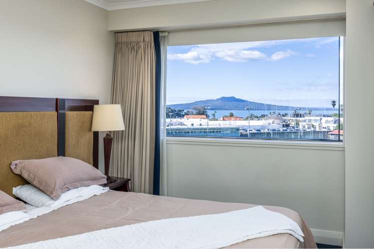 9-17 Byron Avenue Takapuna_9