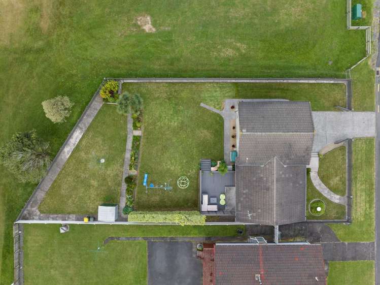 5 Racecourse Road Waiuku_16