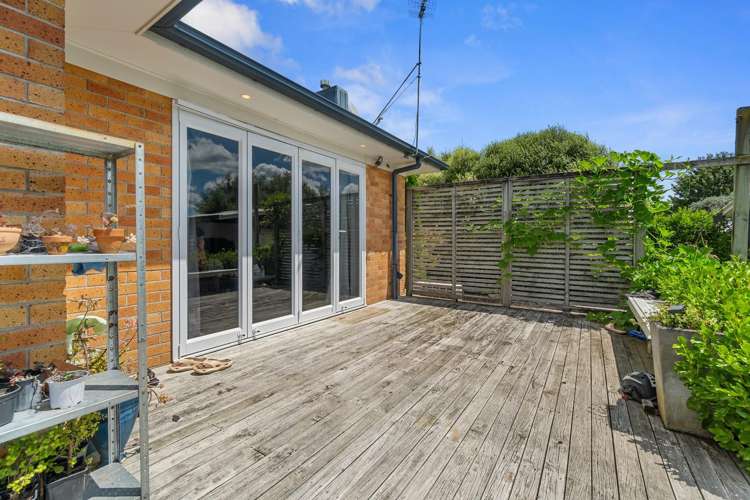 84 Saxbys Road Deanwell_7