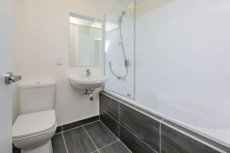 9 Stitchbird Crescent Papakura_14