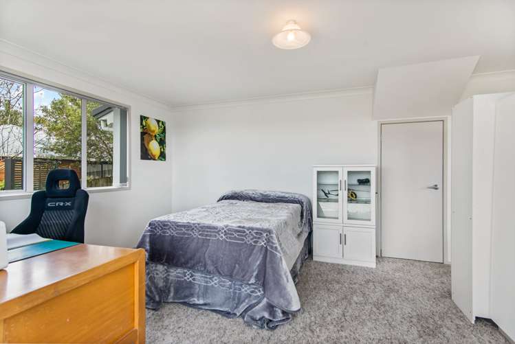 7 Lowburn Place Clover Park_9