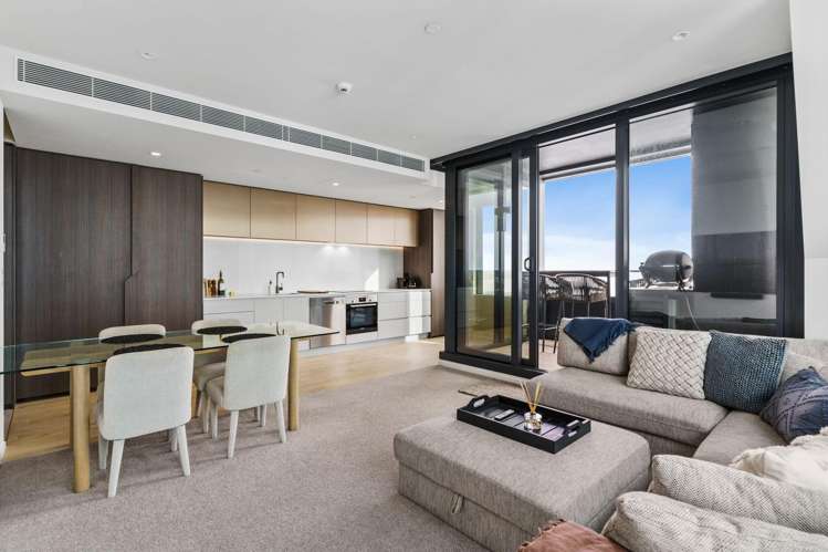 2103/10 Commerce Street Auckland Central_2