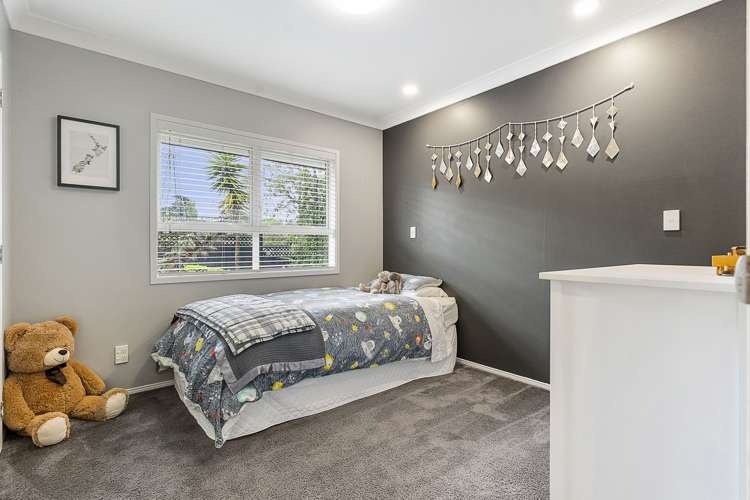 30 Norman Close The Gardens_14