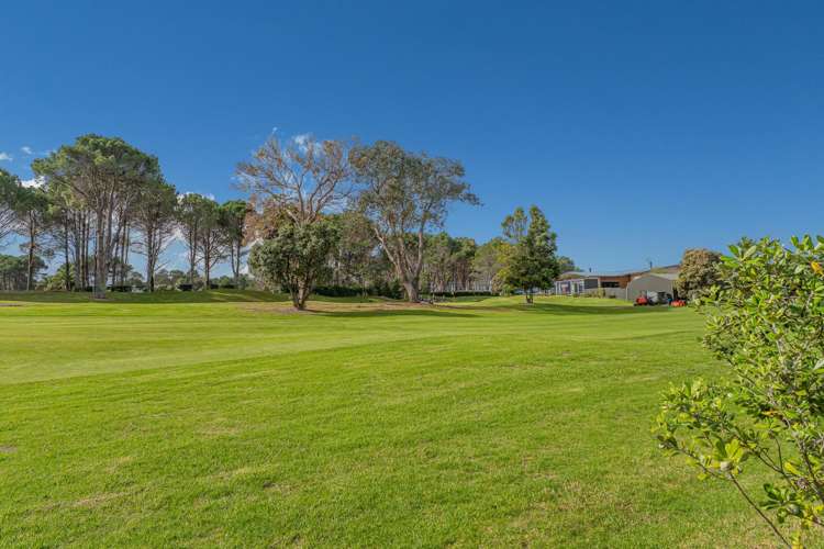 112 Ashley Place Matarangi_35