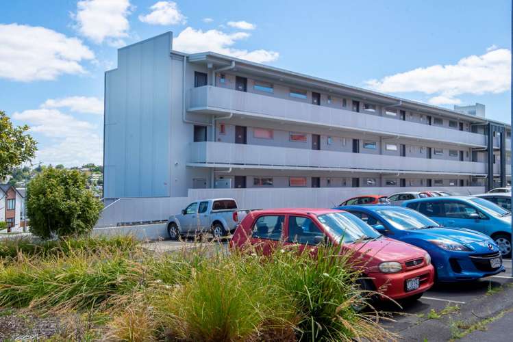 119/17 Link Crescent Stanmore Bay_15