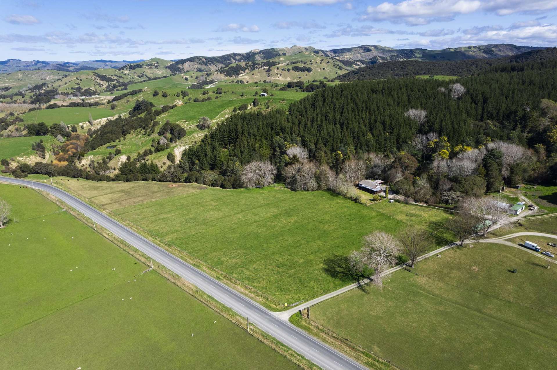 741 Whatatutu Road Te Karaka_0