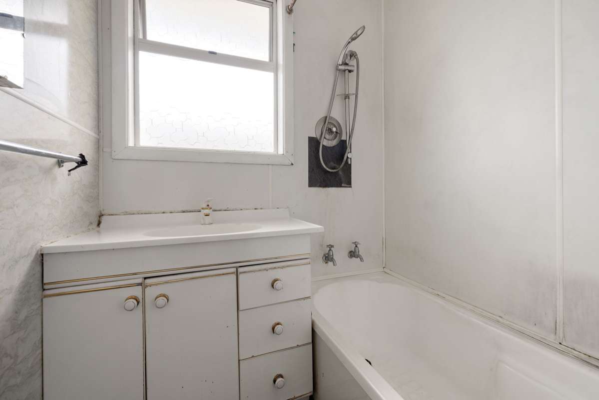 63 Oakfield Crescent_4