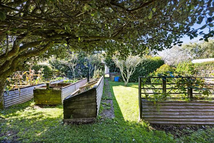 36 Percy Avenue Stratford_28