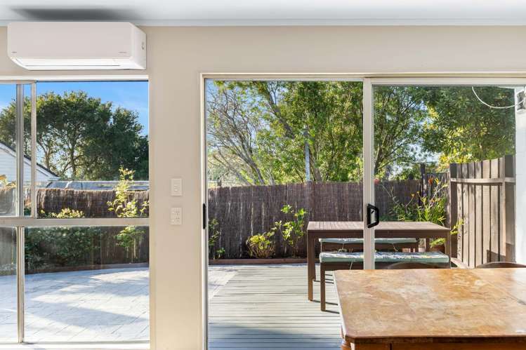 4/109A Te Atatu Road Te Atatu South_9