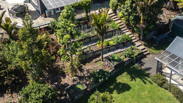 37 Kapowai Road Coroglen_9