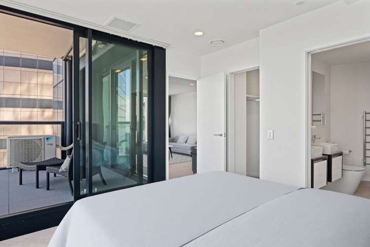 1903/32 Swanson Street City Centre_4