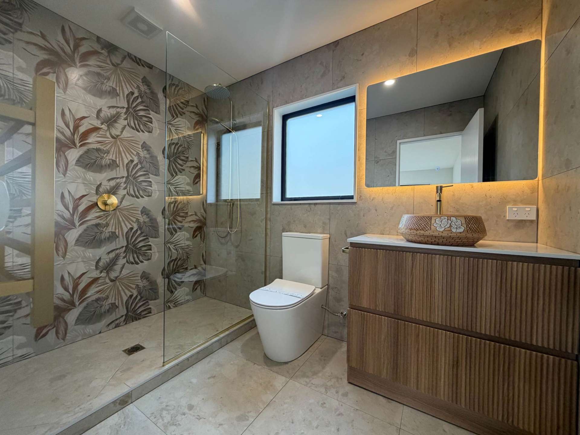27B Simpson Road Ranui_0