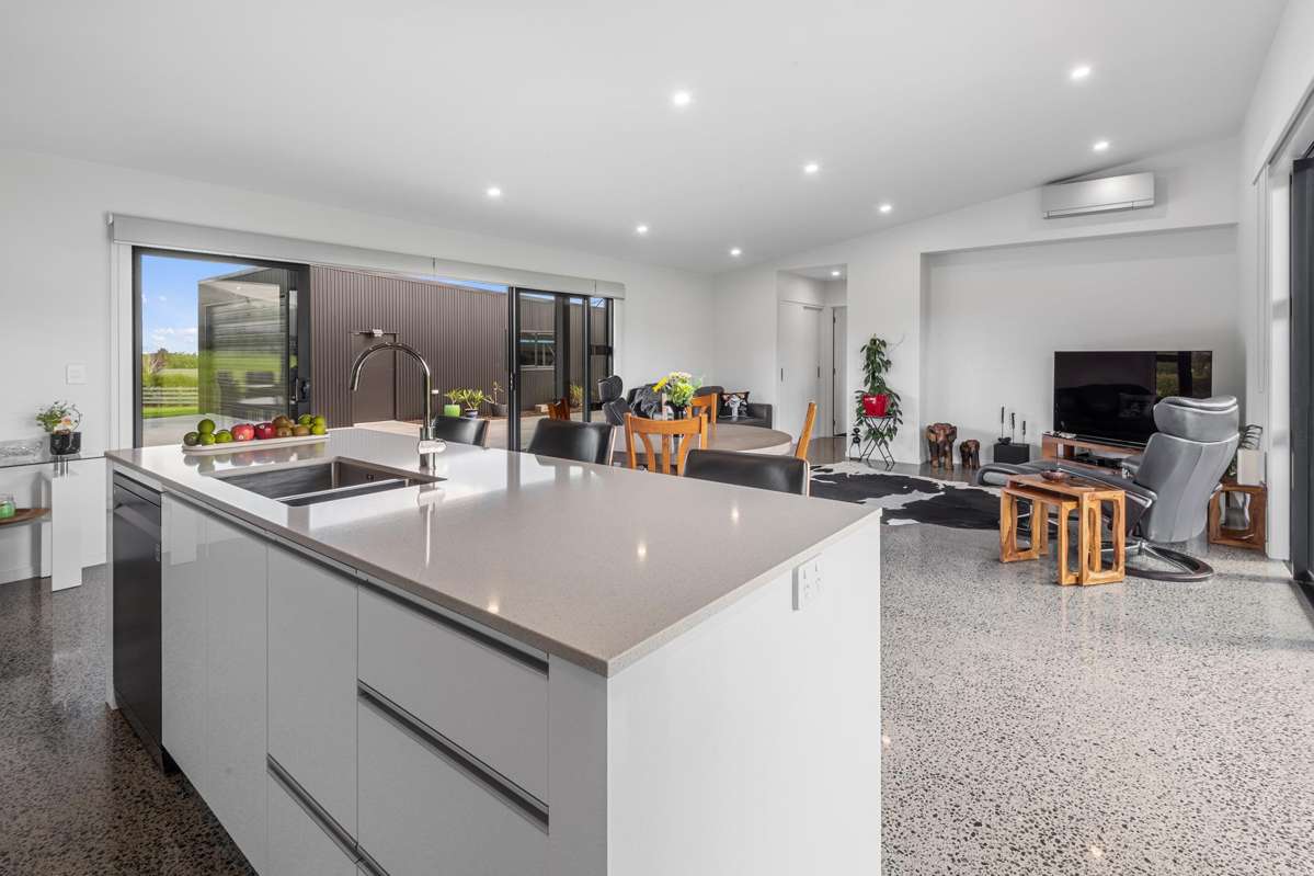 18 Springs Road_5