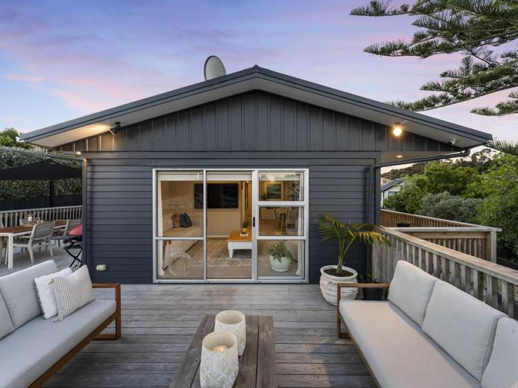 21 Lowtherhurst Road Massey_10