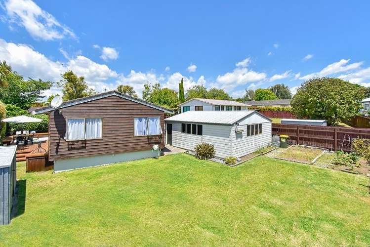 113 Wattle Farm Road Wattle Downs_13